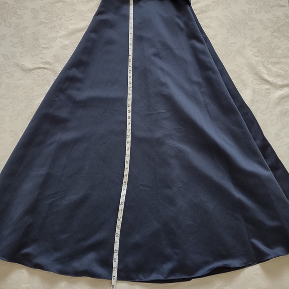 New🎀Mori Lee Madeline Gardner embroidered corset lace up maxi gown - Picture 9 of 13